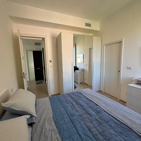 Penthouse With A Sky-sea View דירה *