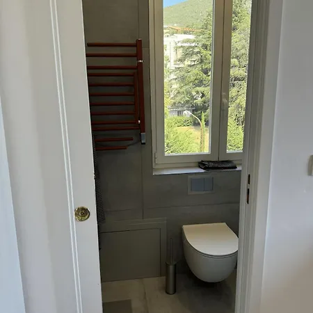 아파트 Penthouse With A Sky-sea View