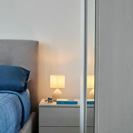 아파트 Penthouse With A Sky-sea View *